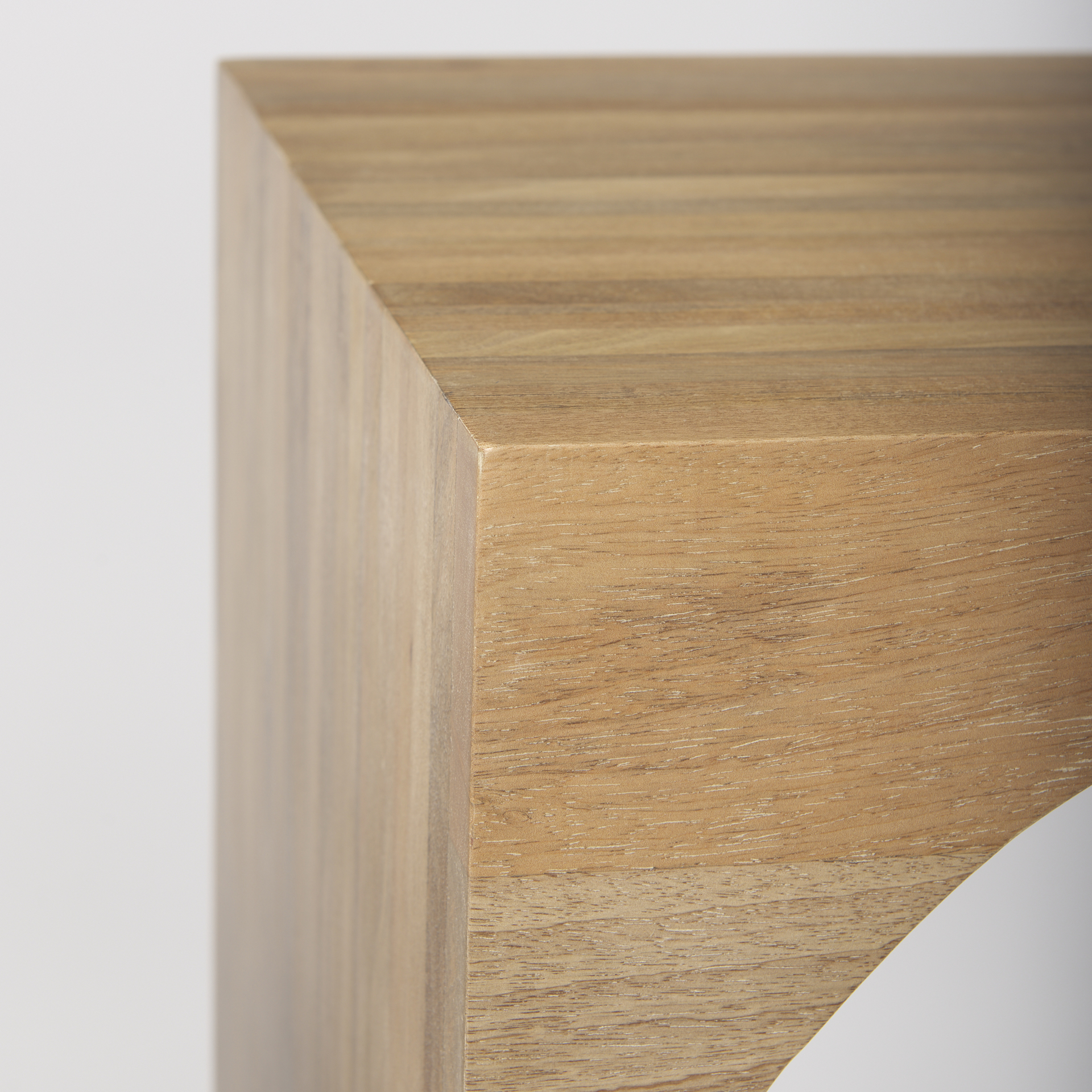 chloe 20.0l x 20.0w x 24.0h set of 2 cottage wood nesting accent tables